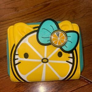 Loungefly Hello Kitty lemon wallet-FLAW